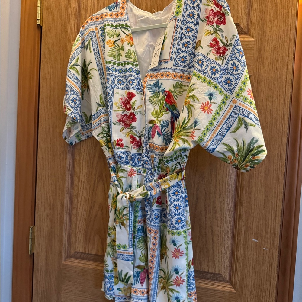 NWT Cupshe Belted Tropical Print Romper - Picture 3 of 10